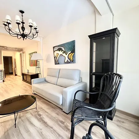 L Victoria Apartment *